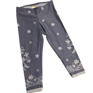 Flutter by leggings 